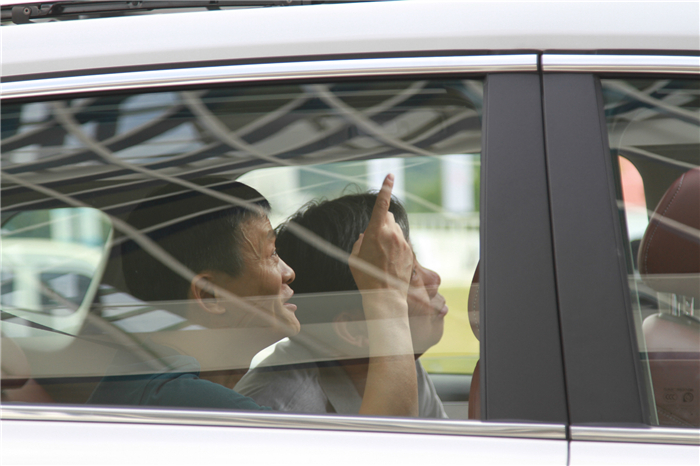 新車20T自動互聯(lián)網(wǎng)智尊版上市 售價15.88萬元