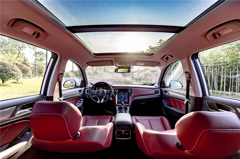 榮威RX5成北京汽車博物館“館藏” 互聯網汽車帶來顛覆式迭代升級 變革出行新體驗