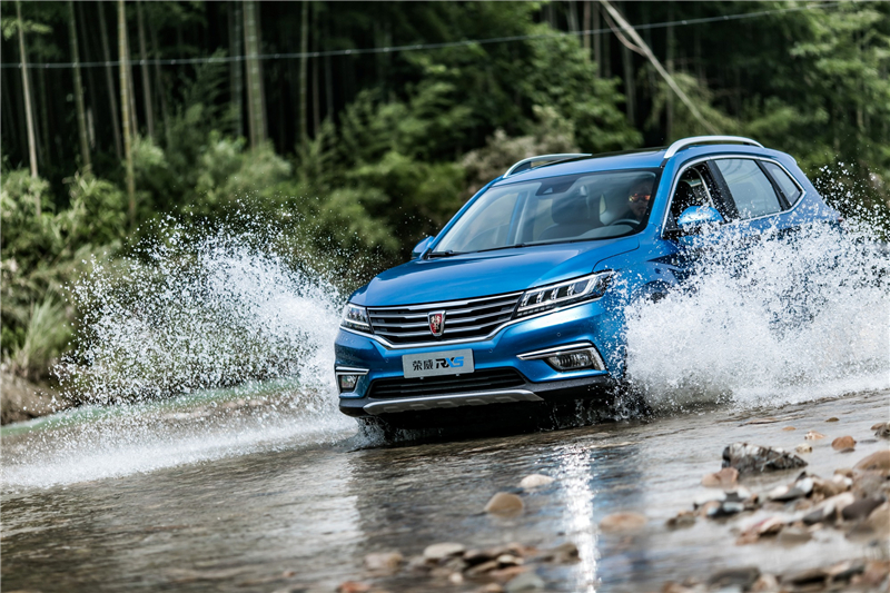 榮威RX5成北京汽車博物館“館藏” 互聯網汽車帶來顛覆式迭代升級 變革出行新體驗